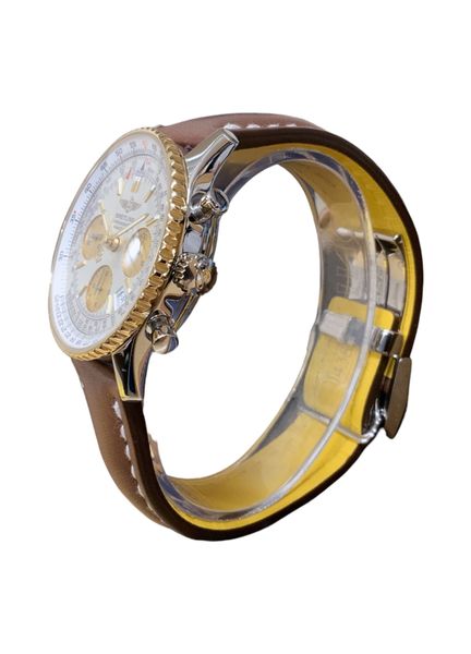 Breitling Navitimer D23322